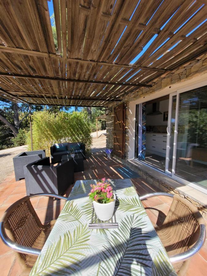 Studio Dans Maisonnette En Pierre 르카스틀레 외부 사진